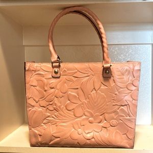 Gorgeous pink leather Patricia Nash purse